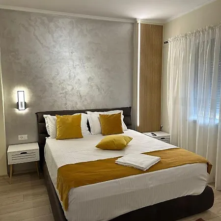 Center Luxury Orange 9a